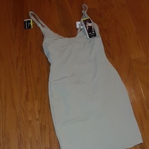 Shapewear slip